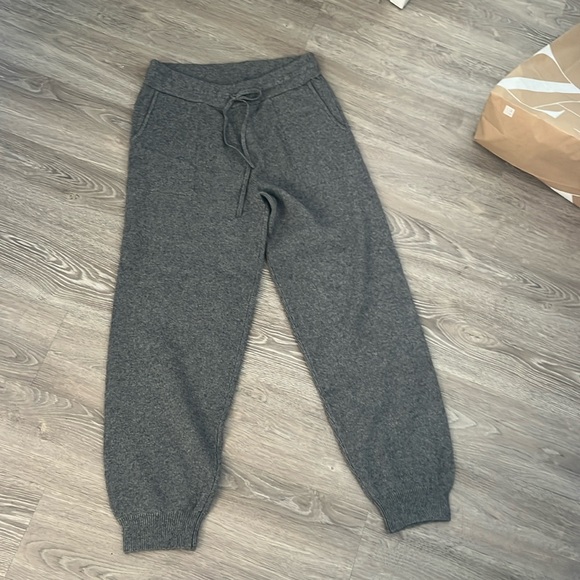 Splendid sweater pants - Picture 1 of 2